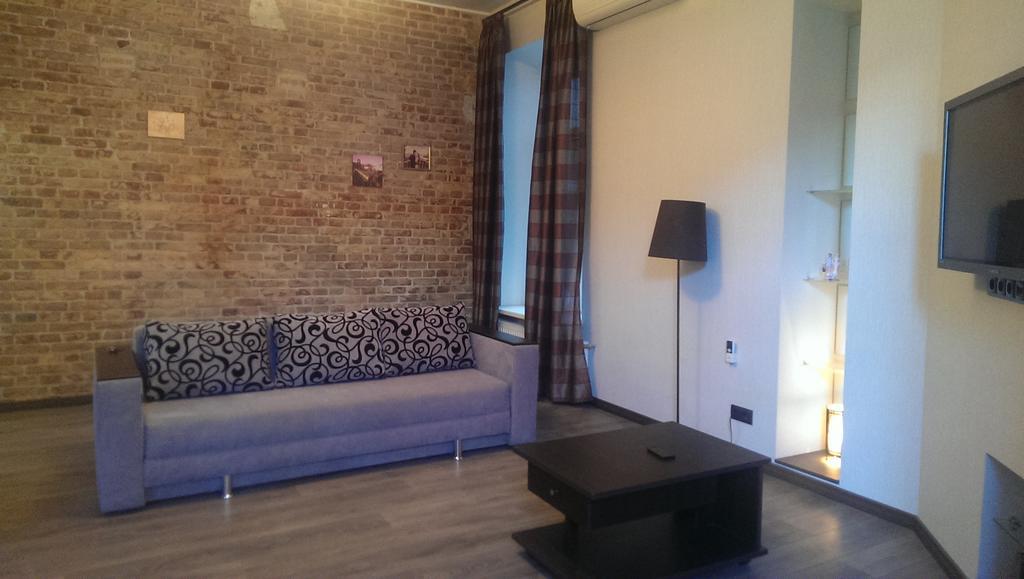 Best Apartments On Deribasovskoy Odessa Bilik gambar