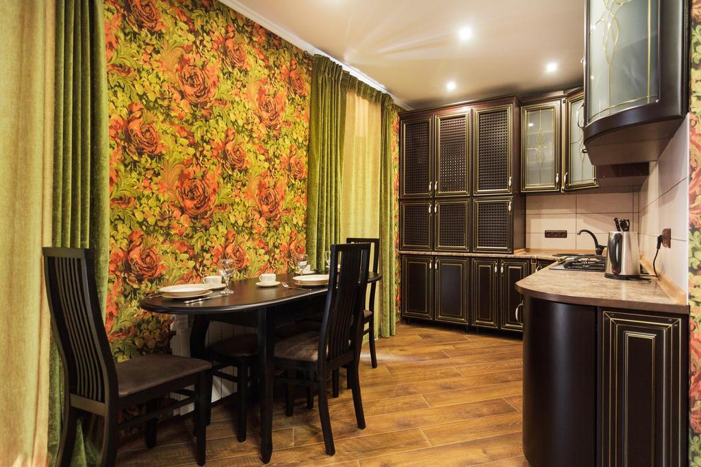 Best Apartments On Deribasovskoy Odessa Luaran gambar